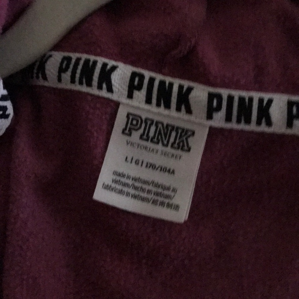 Gorgeous “pink zipped hoodie “ size L runs small